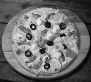 Mix veg pizza