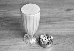Dry Fruit Milkshake