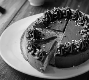 Small Birthday Cake Chocolate (250Gm)