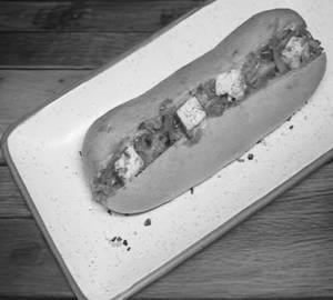 Paneer Hot Dog