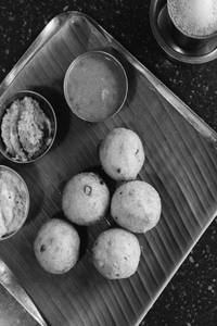 Mysore Bonda [4 Pcs]
