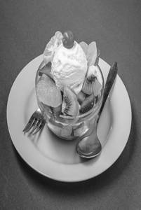 Fruit Salad With Icecream