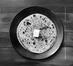 Paneer Pyaaj Paratha