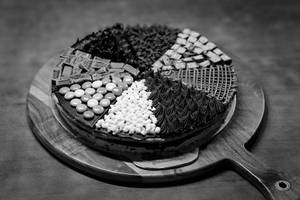 Cookie Dough Chocolate Pizza (1 Slice)