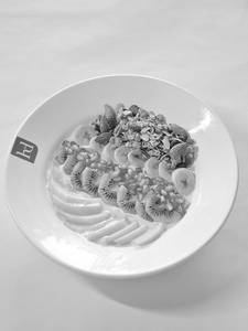 Granola & Seasonal Fruit Bowl