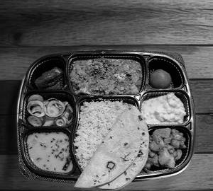 Paneer Special Thali