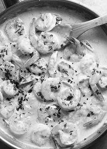 Creamy Garlic Prawns