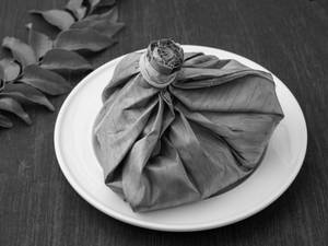Prawn Kizhi Parotta