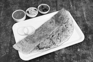 Onion Rava Masala Dosai