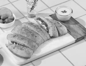 Chicken Peri Peri Stuffed Garlic Bread + Cheesy...