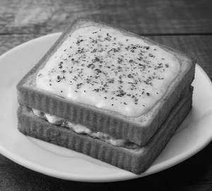 Pizza sandwich