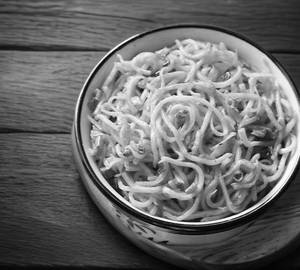 Schezwan noodles