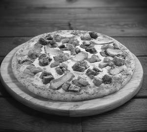 Tandoori Chicken Pizza
