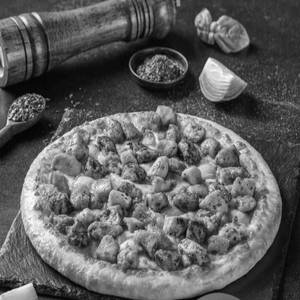 Loaded Chicken Pizza