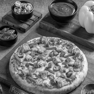 Smoky Indo-mexican Pizza