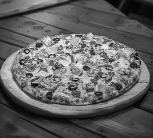 Peppy Paneer Pizza