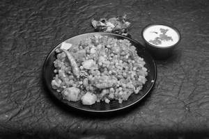 Sabudana Khichdi +Curd
