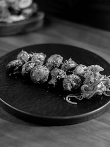 Tandoori Mushroom Tikka [8 pcs]
