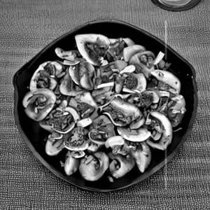 Mushroom Garlic Dry