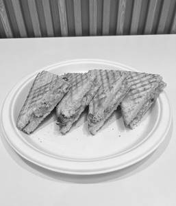 Grilled Cheese Corn & Jalapeno Sandwich