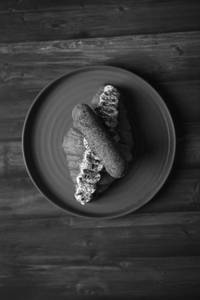 Tiramisu Croissant