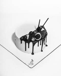 Chocolate Vanilla Cake