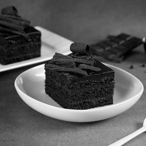 Death By Chocolate Eggless Pastry