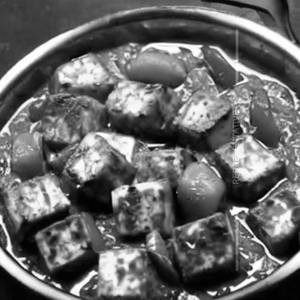 Paneer Lazeez