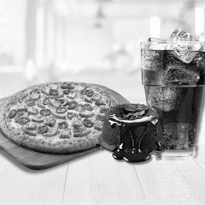 Peppy Paneer Pizza Regular + Choco Lava + Cold Drink