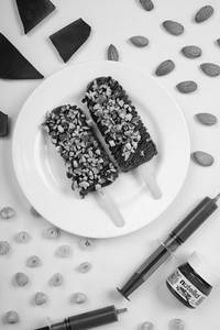 Nutella Almond Cruch Ice Cream Bar