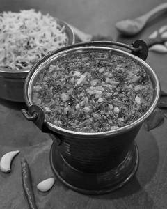 Lehsuni Dal Tadka