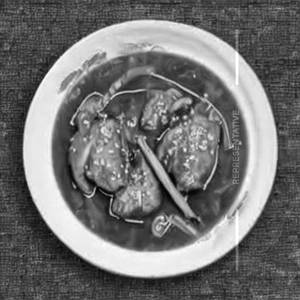Steamed Chicken In Choice Of Sauce