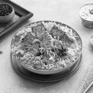 Paneer Tikka Dum Biryani