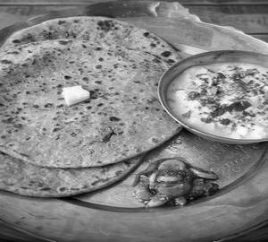 2 piece Sattu paratha with curd