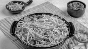 Veg Hakka Noodles
