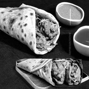 Lachha Egg Chicken Roll