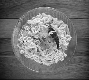 Plain maggi