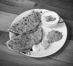 Onion dahi dhapata