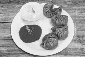 Peri Peri Kurkure Momo