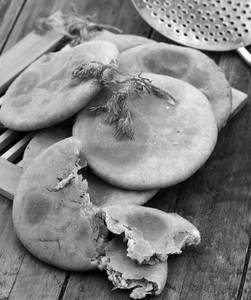 2 stuffed puri with achar