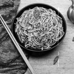 Veg Thai Herbed Noodles