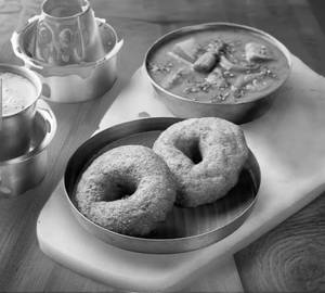 Udid vada sambar