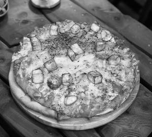 Onion tomato capsicum Extra Cheese Pizza (Medium)