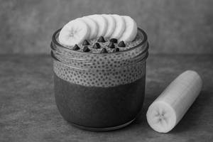 Coco & Banana Chia Pudding [Glass Jar]