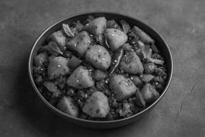 Fried Veggies Idli (500ml Container)