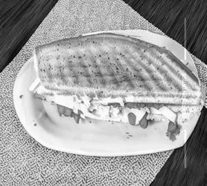 Spicy mayo egg sandwich