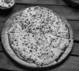 Plain Cheese Pizza