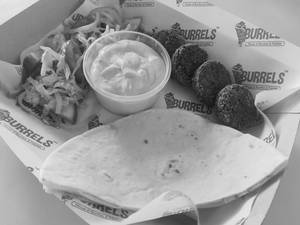Hummus-pita-salad-falafel