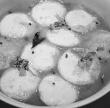Sambar dip mini idli (8 pcs)