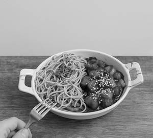 Bowl Of Veg Chow with Chicken Manchurian